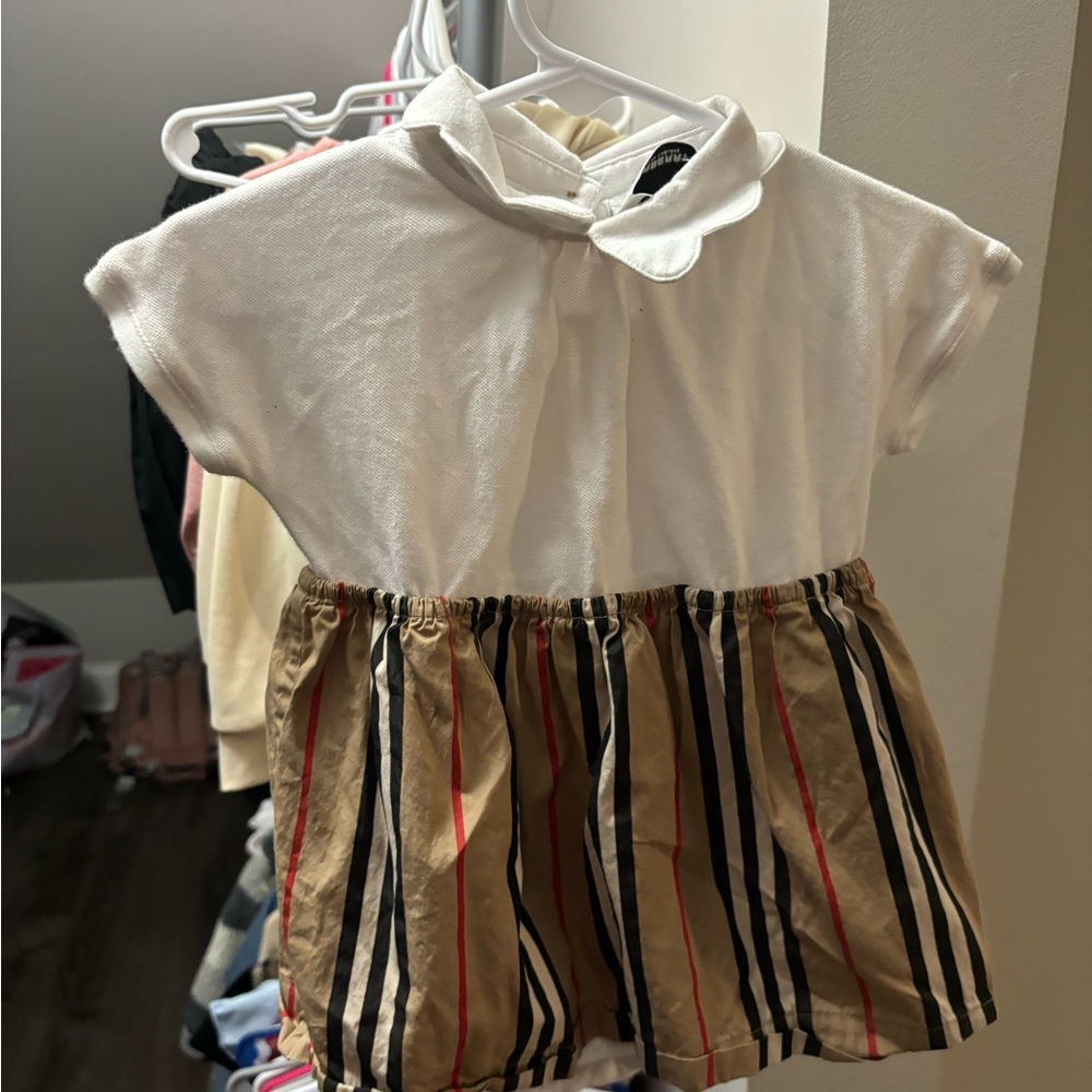 Burberry infant dress